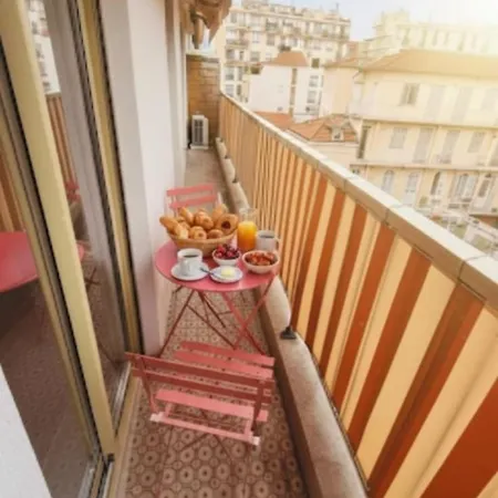 Lejlighed New - Golden Square - Large One-bedroom - Air-conditioning - Parking *