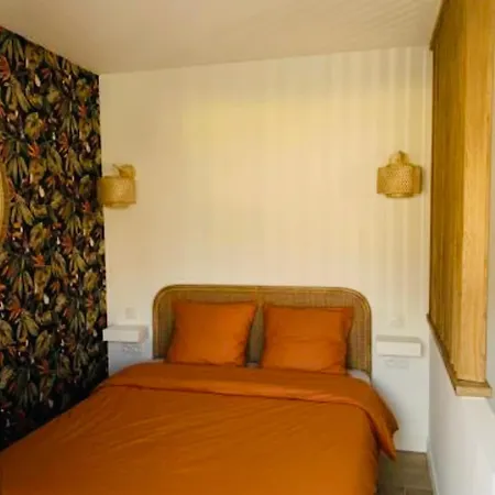 New - Golden Square - Large One-bedroom - Air-conditioning - Parking Lejlighed *